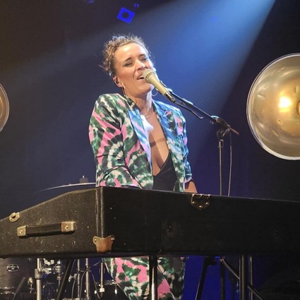 JEANETTE BERGER & SARAH MIKOVSKI dans BACKLINE - 13 juillet 2025