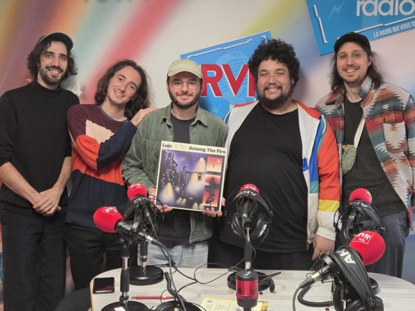 LUJE & ELECTRIC LOUVE dans BACKLINE - 09 novembre 2025