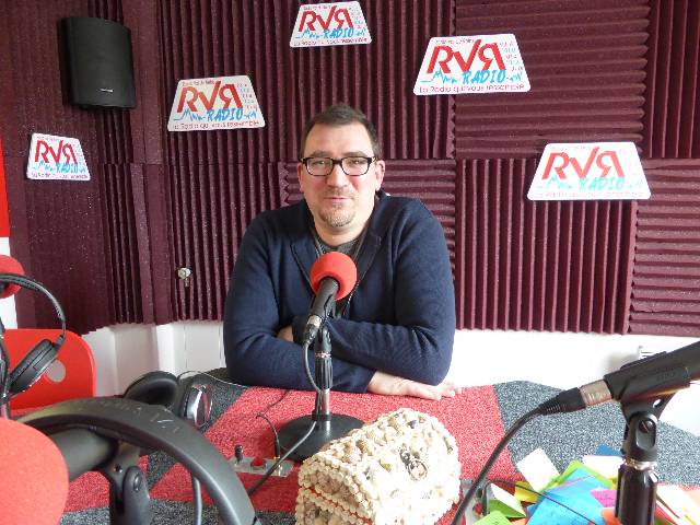 Un farfadet invité de Pochette surprise...