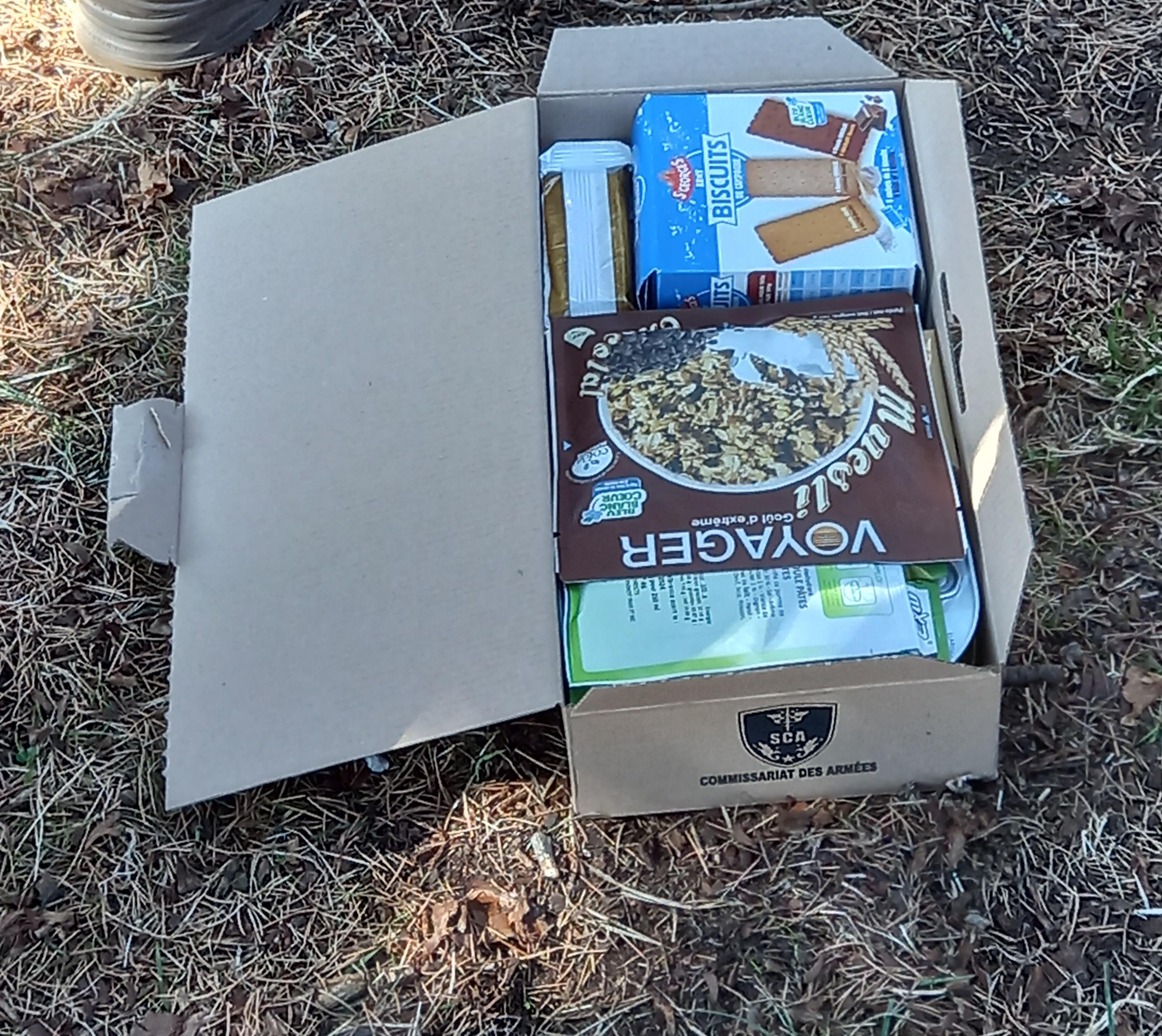 La ration de combat française. Bon appétit !