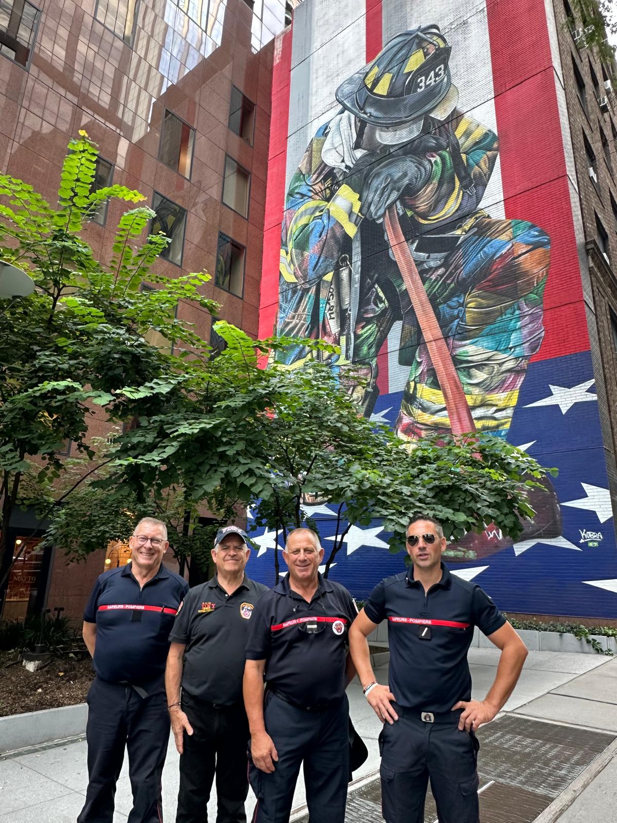 Fresque du pompier newyorkais - Ch BRAGARD et d'autres pompiers français