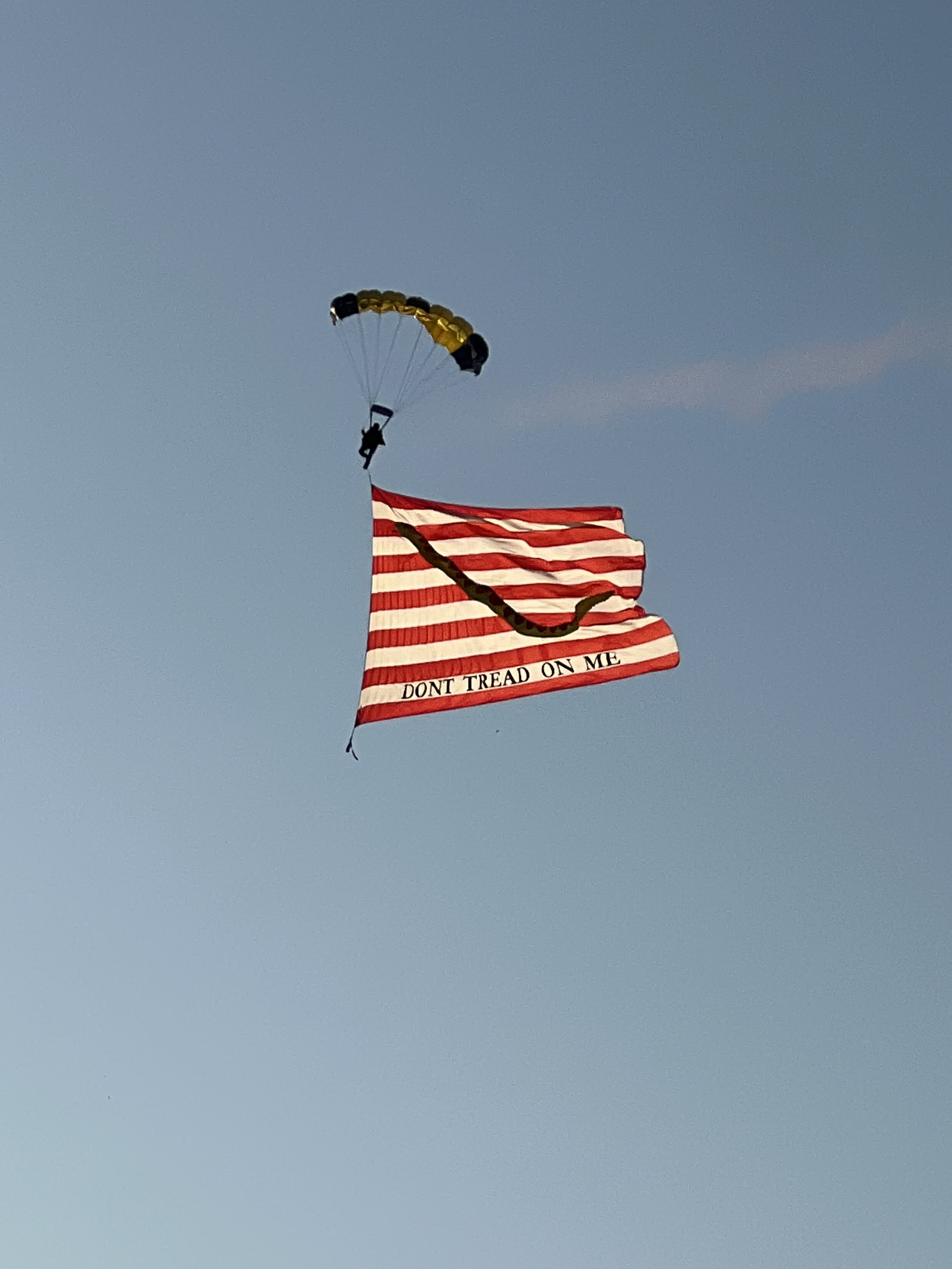 Ce 6 juin, à Utah Beach...des parachutistes !