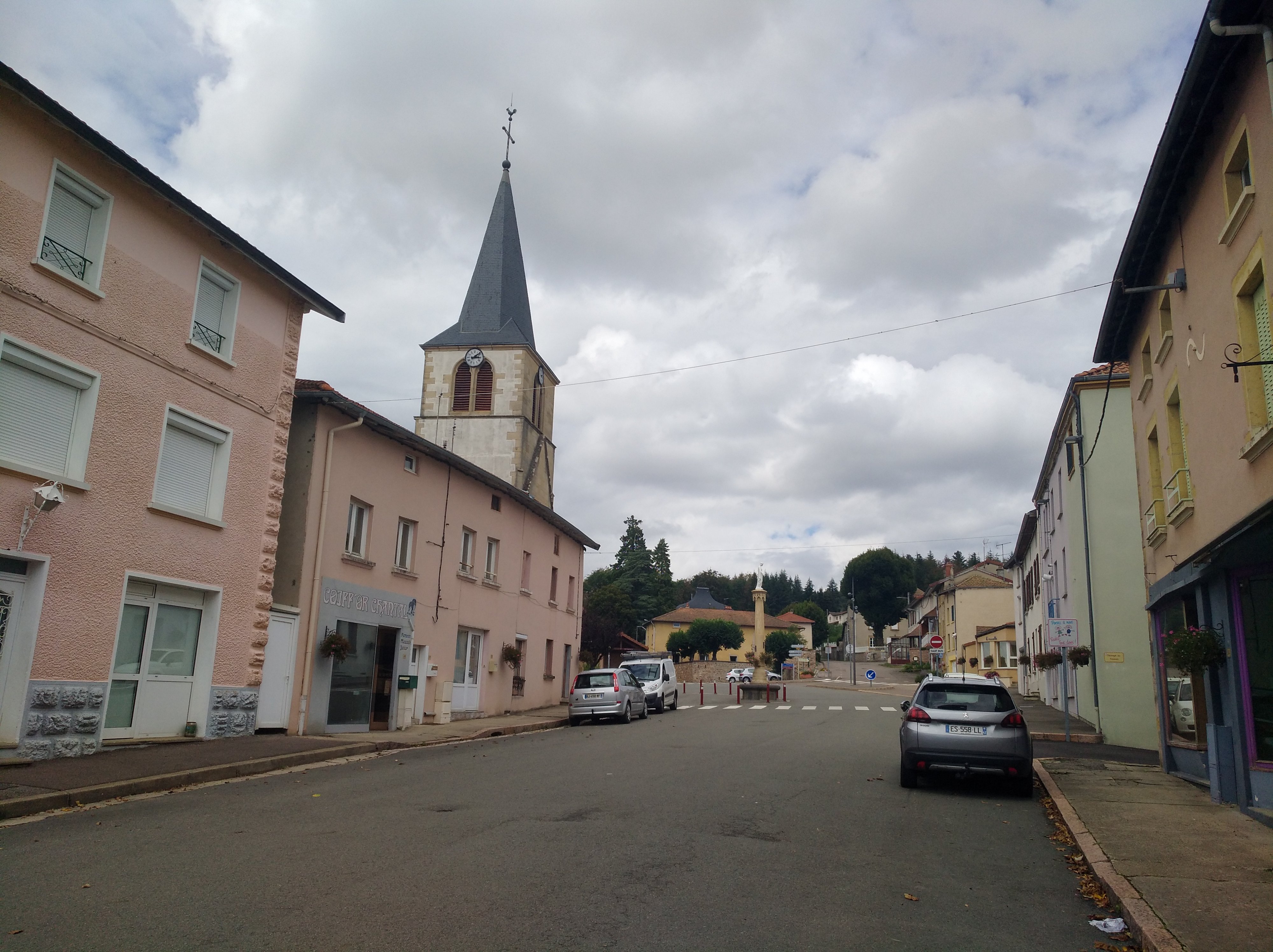 Le village du Cergne risque de perdre sa Poste, le maire Yves Dechavanne au micro de RVR