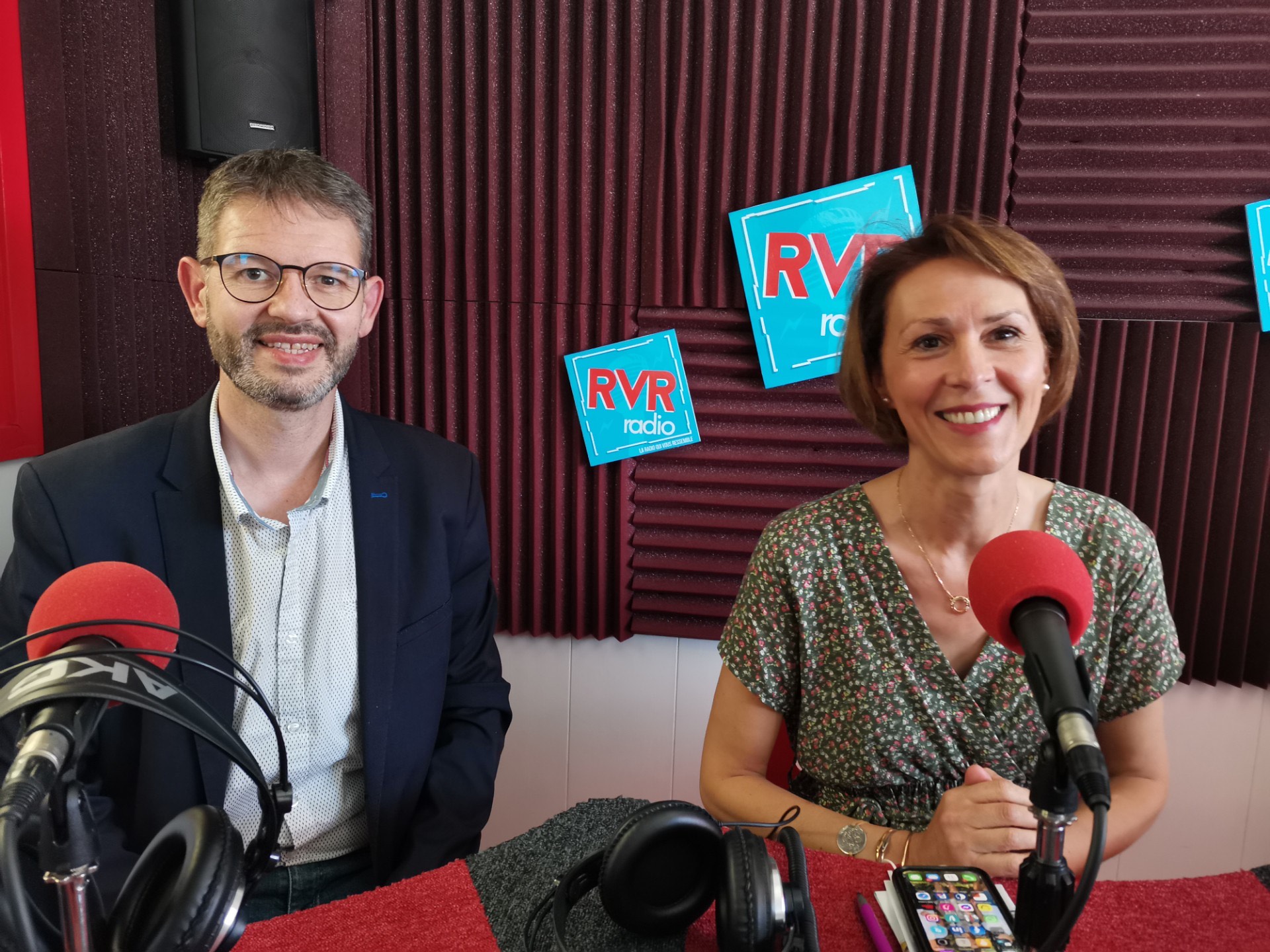 Jérémie LACROIX et Clotilde ROBIN Jérémie LACROIX et Clotilde ROBIN