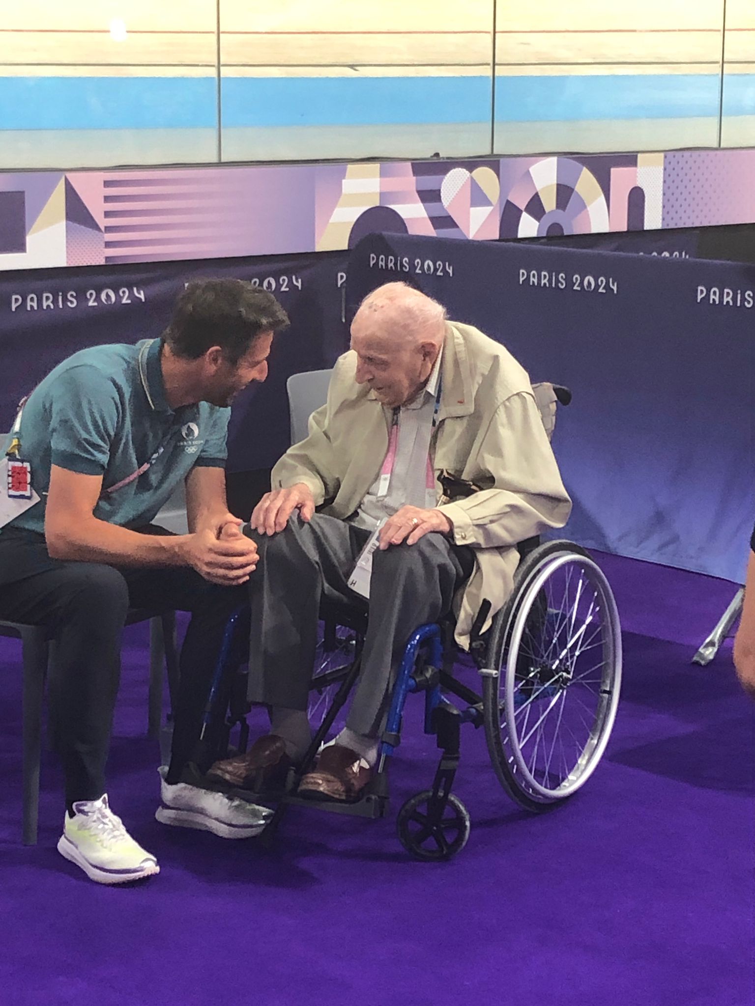Tony Estanguet (Comité d’organisation des Jeux Olympiques et Paralympiques de 2024) et Charles Coste (ancien champion de cyclisme) Tony Estanguet (Comité d’organisation des Jeux Olympiques et Paralympiques de 2024) et Charles Coste (ancien champion de cyclisme)