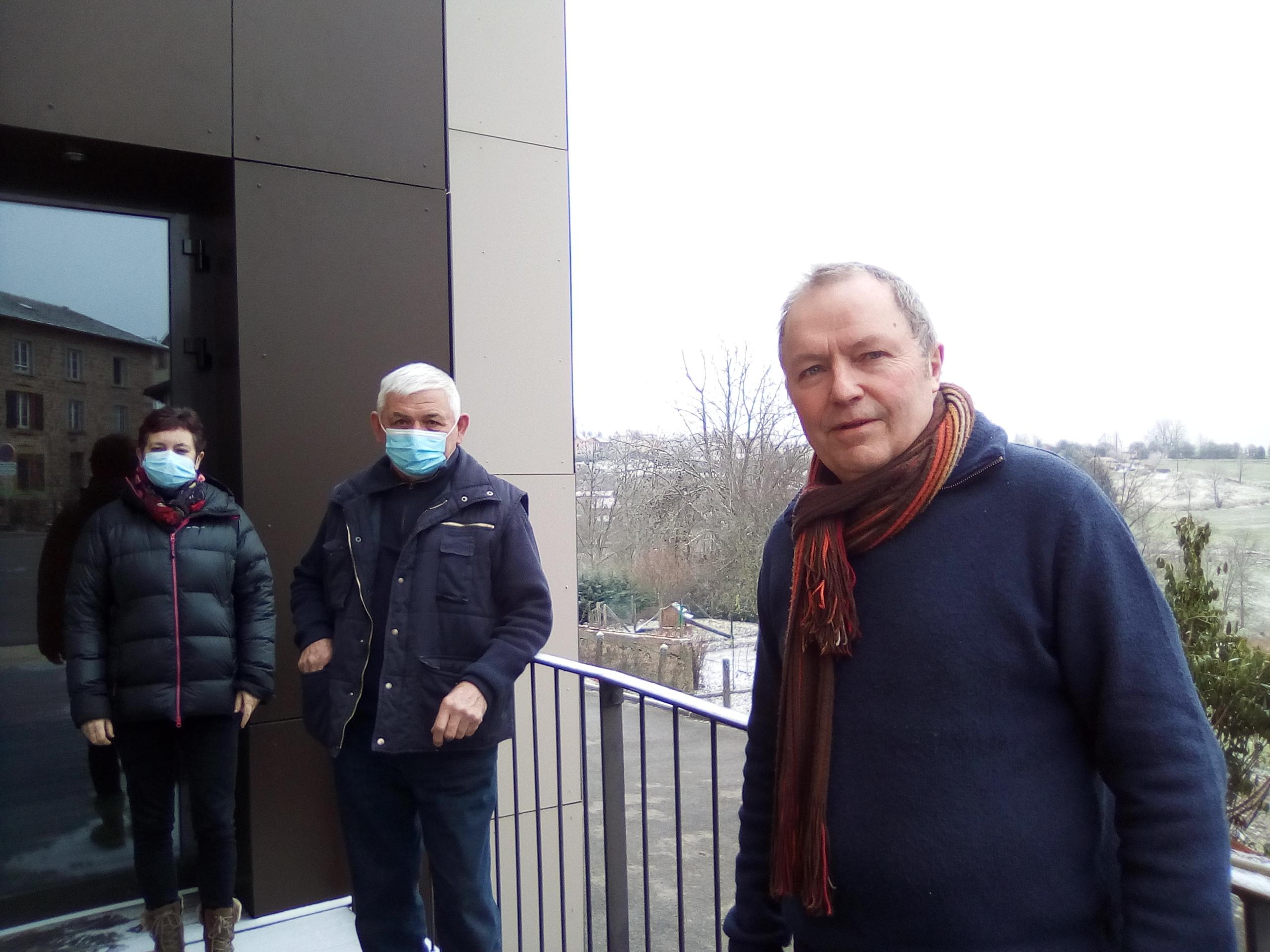 Le maire de Ranchal et ses 2 conseillers Le maire de Ranchal et ses 2 conseillers